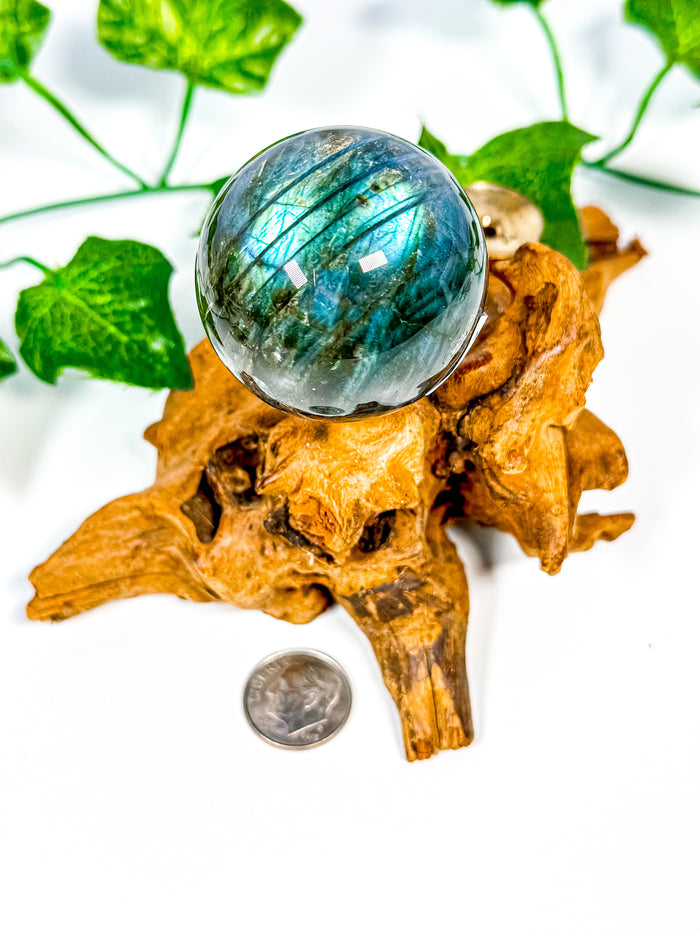 Labradorite Sphere (25A)
