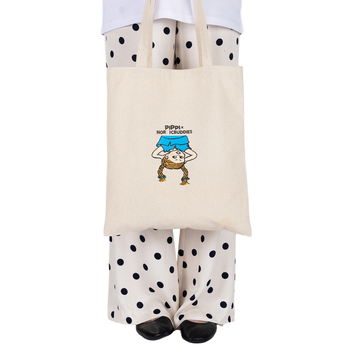 Pippi In The Tree Tote Bag