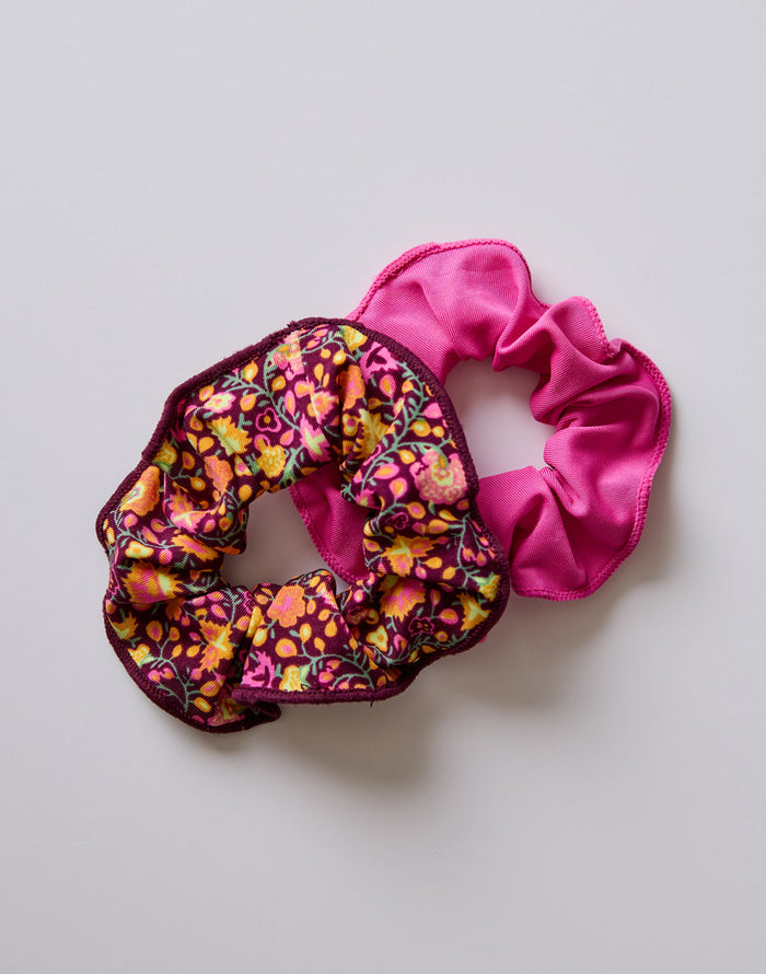 Surf Scrunchie: Garden-Hot Pink - FINAL SALE