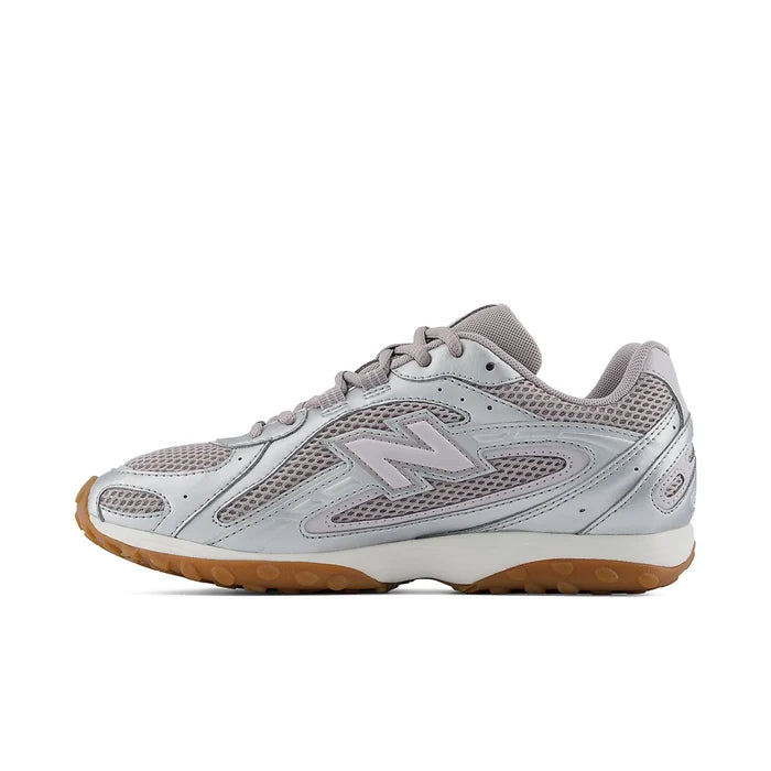204L v1 'Truffle Salt Horizon Grey'