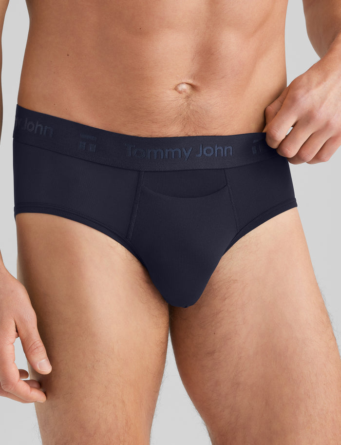 Air Brief::Baritone Blue
