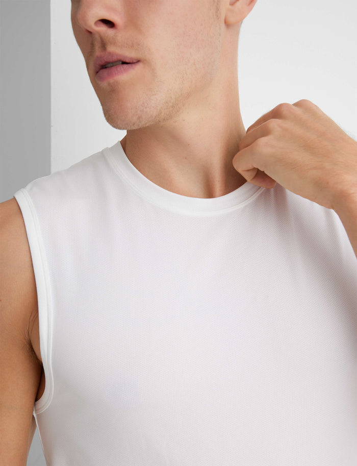 Air Muscle Tank::White