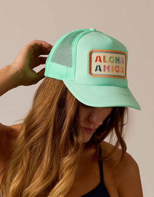 Aloha Amiga Trucker: Seafoam