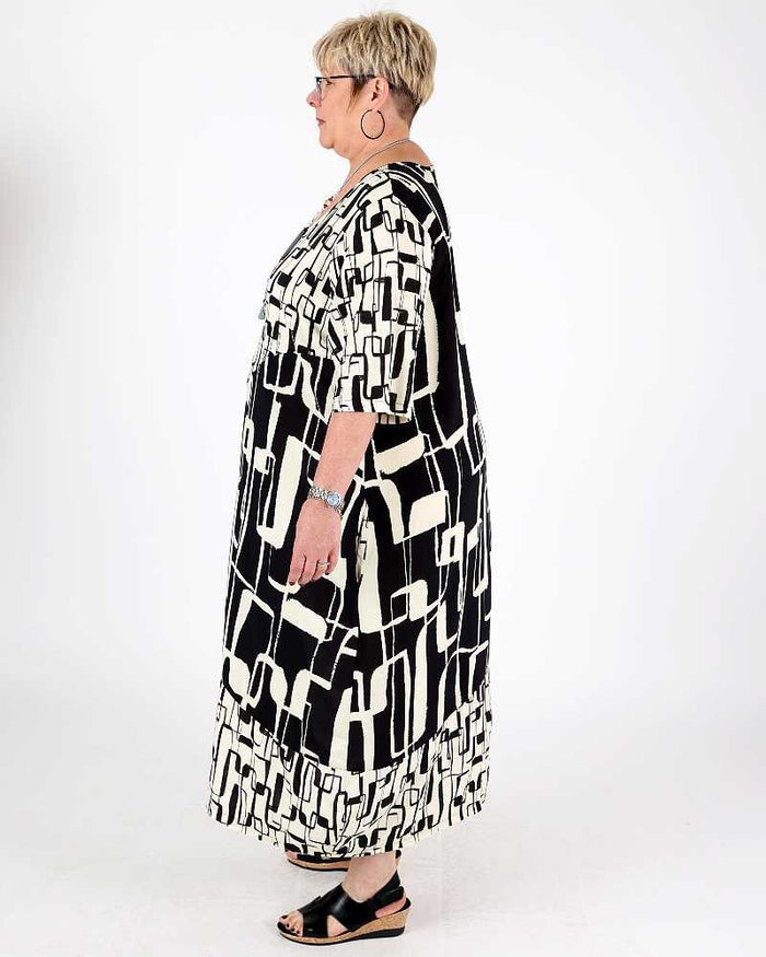 Black and White Dress Nectarine - G!Ozé