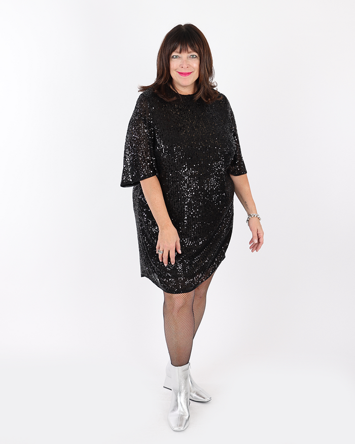 Black dress adorned with sequins - MAT