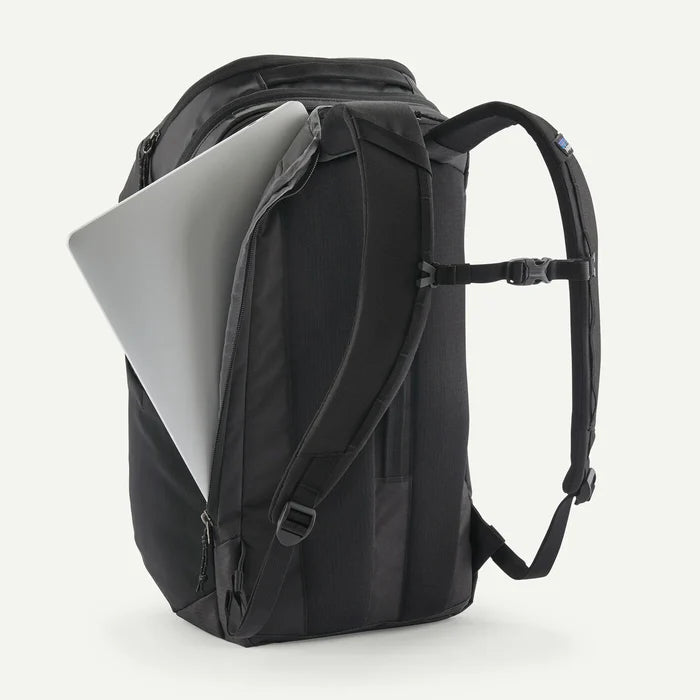 Black Hole Pack 32L
