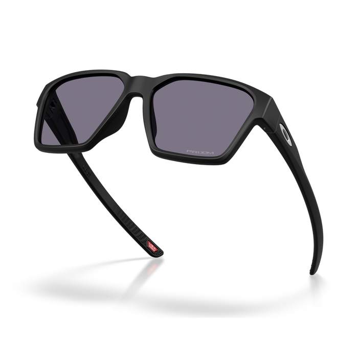 Briza 'Matte Black/Prizm Grey'