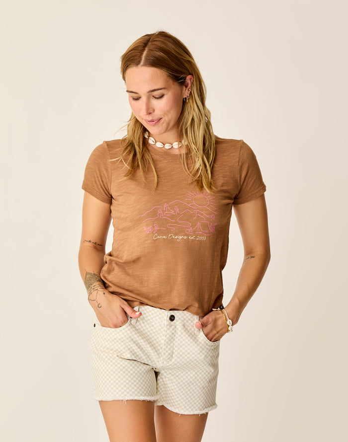 Cassidy Graphic Tee: Chateau Gulf - FINAL SALE