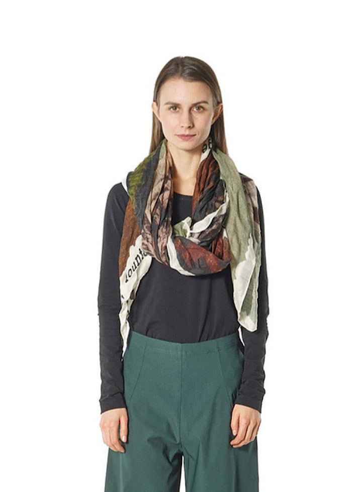 CL FOREST PRINT MODAL-WOOL SCARF