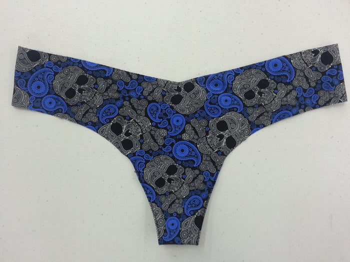 Commando Printed Low Rise Tagless Thong - CT02