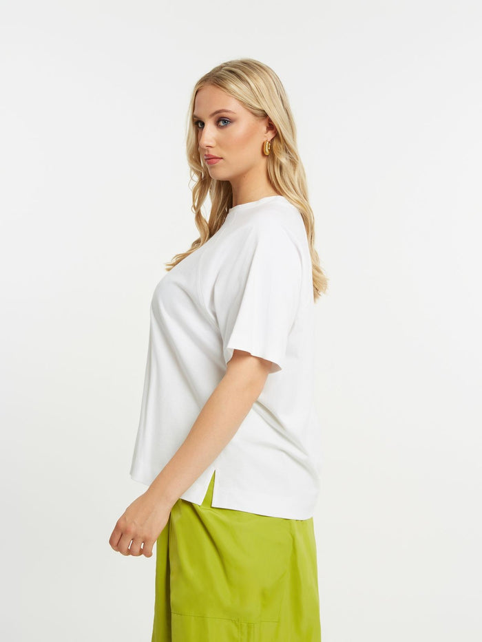Cotton white t-shirt with raglan sleeves - Mat