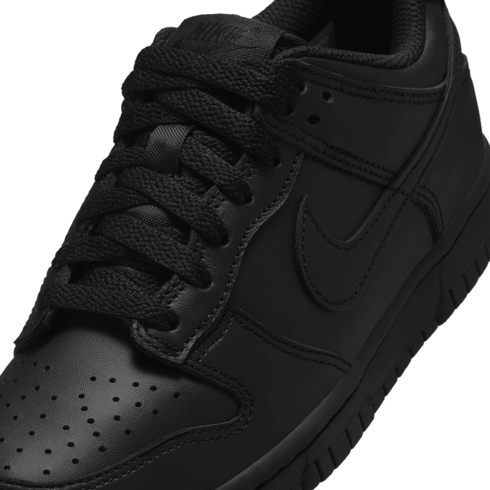 Dunk Low GS 'Triple Black'