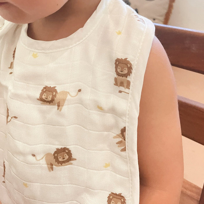 muslin baby bib