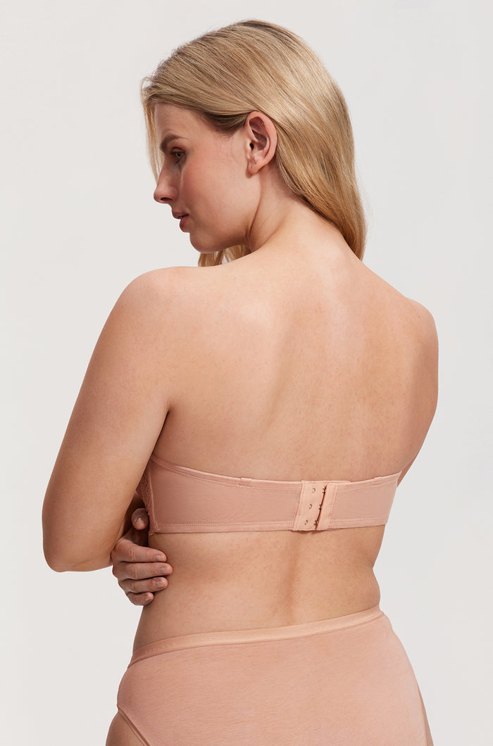 Women's Eyelash Lace Strapless Bra Blush Beige