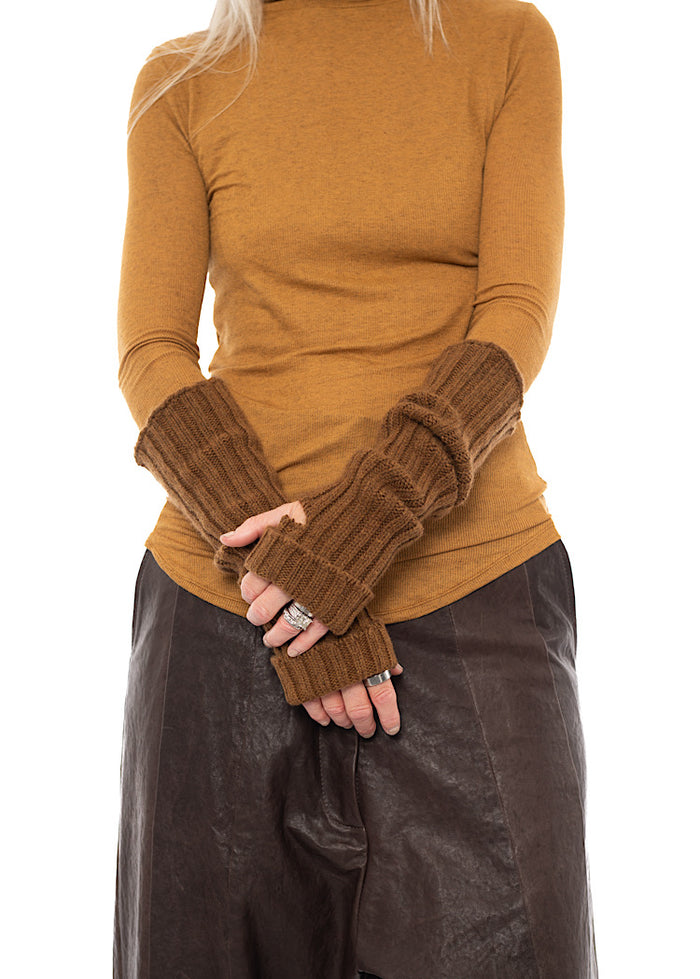 FINGERLESS CUFF