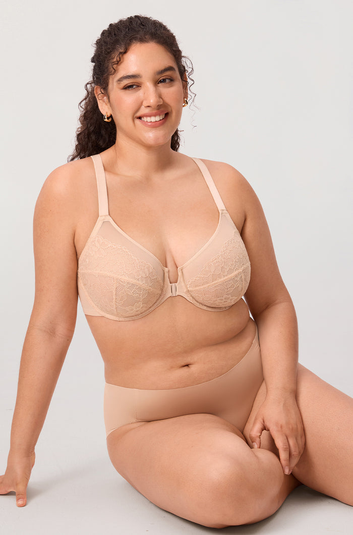 Full Coverage Front Closure Racerback Lace Bra