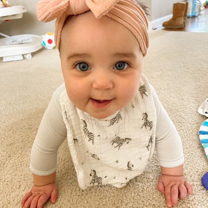 muslin baby bib