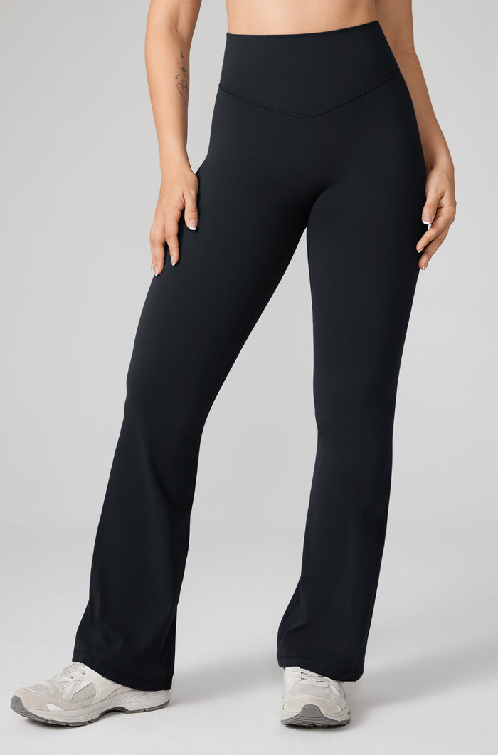 Women's Hugcurve No Front Seam Flare Leggings 31'' Aspen Olive