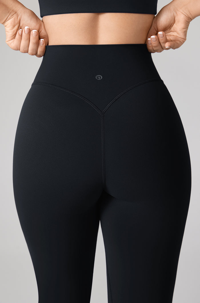 Women's Hugcurve No Front Seam Flare Leggings 31'' Black