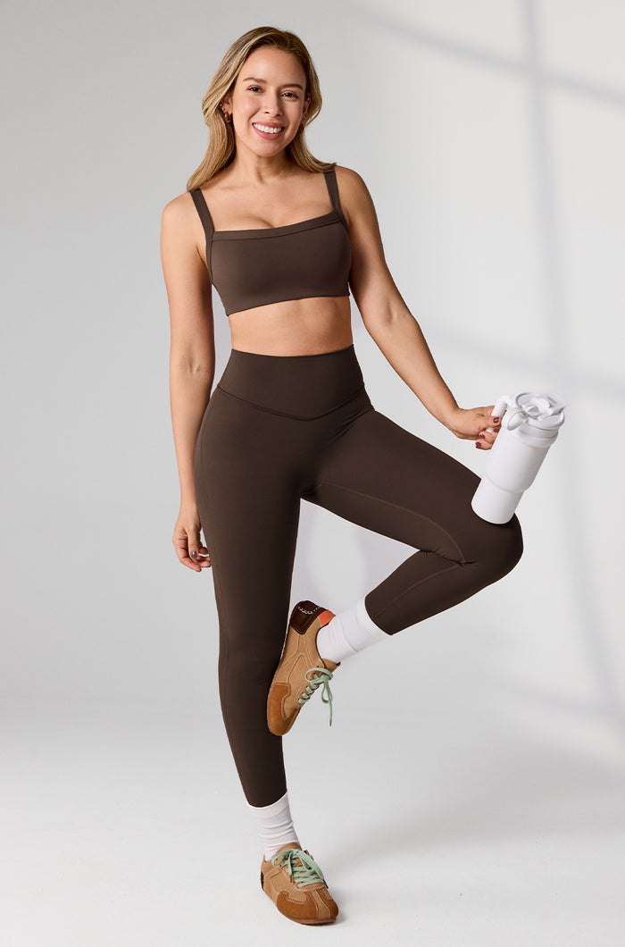 Women's Hugcurve Hidden Scrunch Butt Leggings 25" - No Front Seam Clay Brown