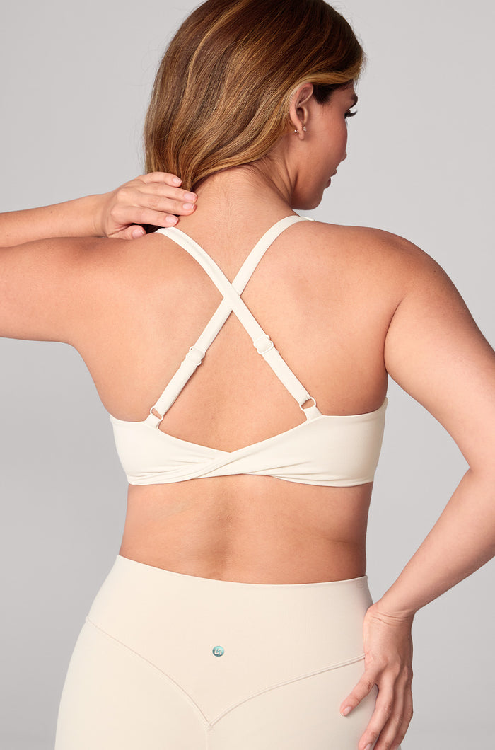 Hugcurve V Neck Twist Back Adjustable Sports Bra