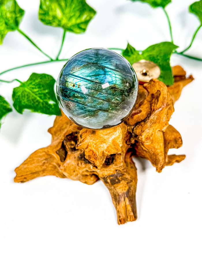Labradorite Sphere (25A)