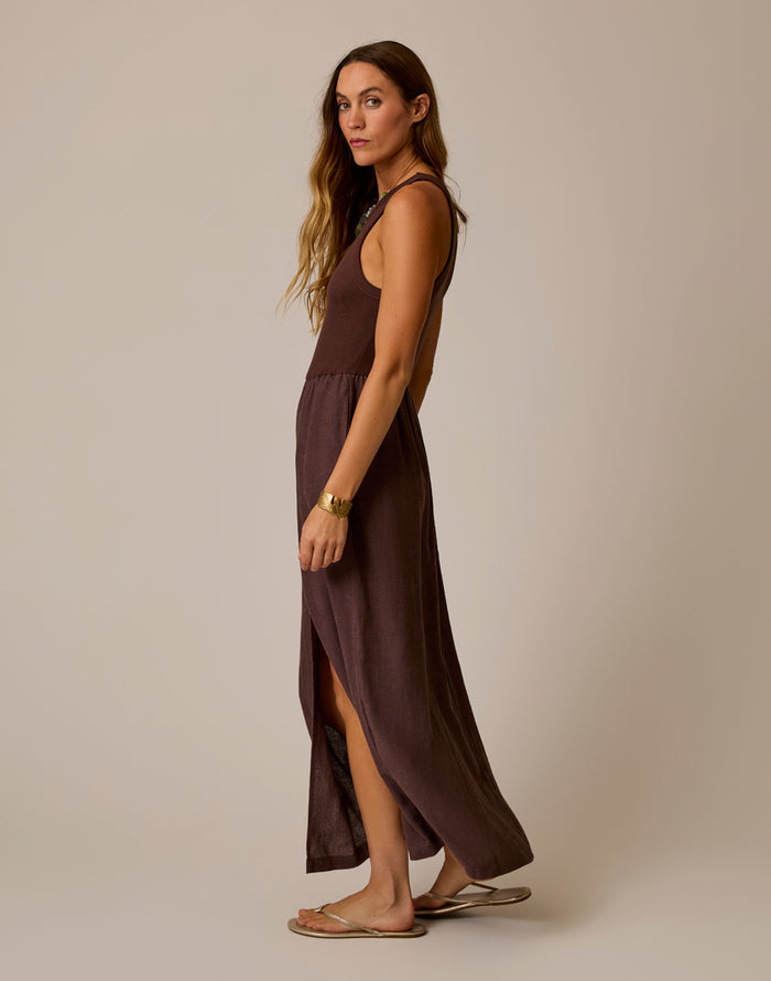 Lark Linen Dress: Coffee Chambray