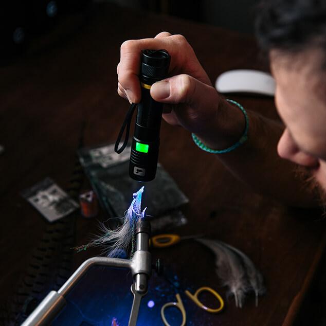 loon Outdoors UV Infiniti Light