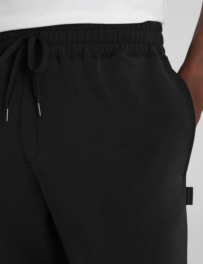 Luxe Traveler Knit Jogger::Black