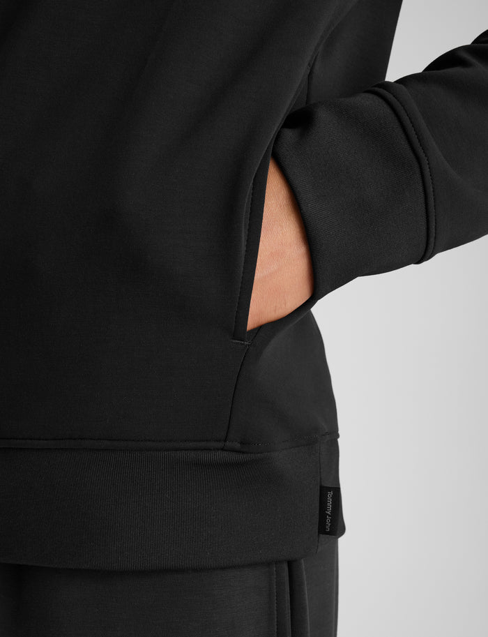 Luxe Traveler Knit Quarter Zip::Black
