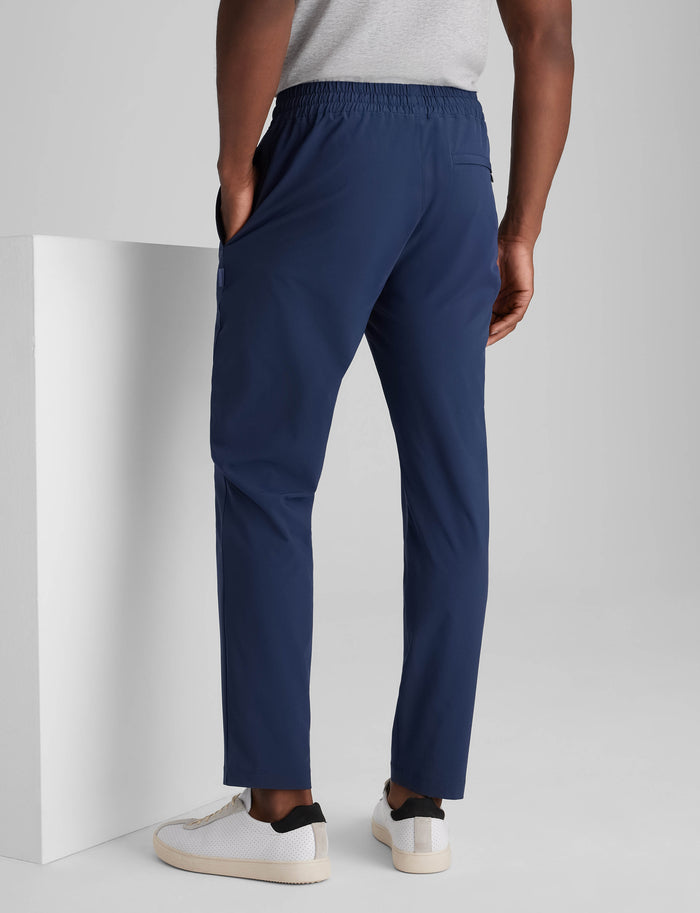 Luxe Traveler Woven Pant::Dress Blues