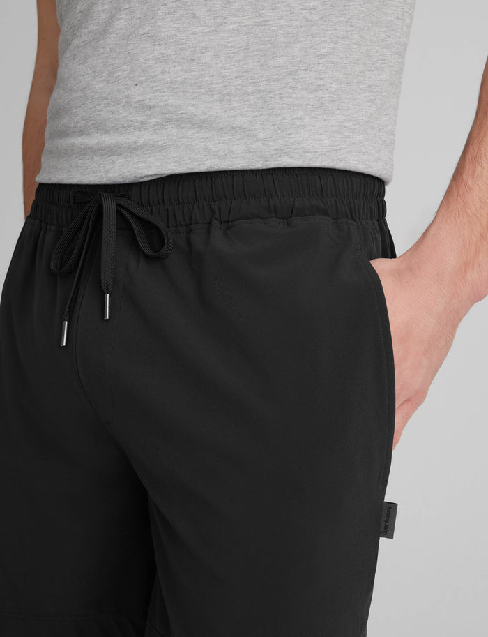 Luxe Traveler Woven Short::Black