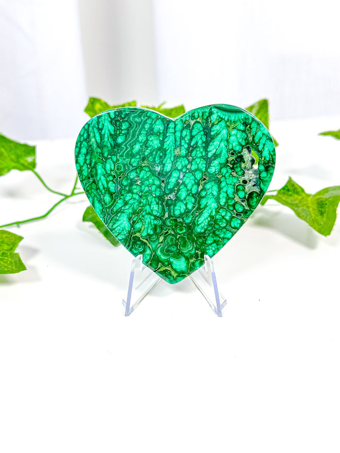 Malachite Heart on Stand (77M)