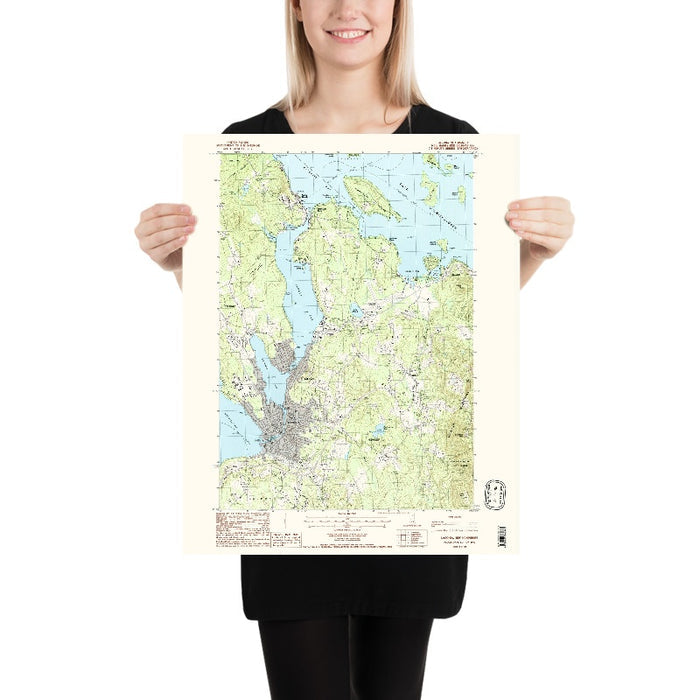 Map of Laconia, New Hampshire, 1987 by USGS – Lake Winnipesaukee, Gilford & Weirs Beach