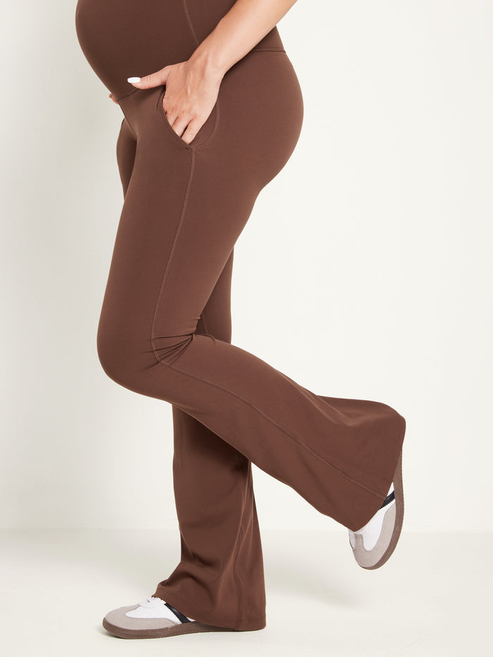 Maternity Flare Leggings with Pockets 31"