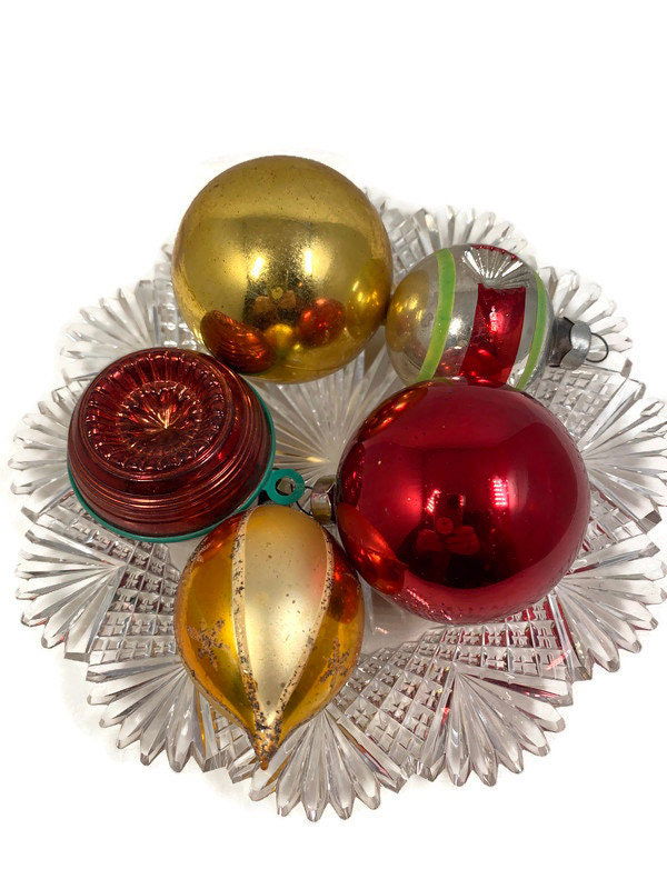 Midcentury Glass Christmas Ornaments at Duckwells