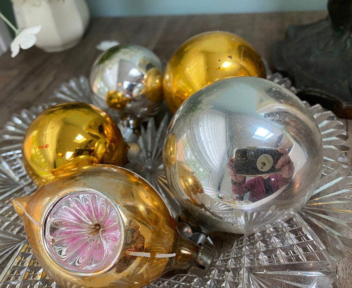 Midcentury Glass Christmas Ornaments at Duckwells