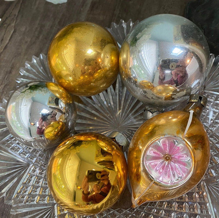 Midcentury Glass Christmas Ornaments at Duckwells