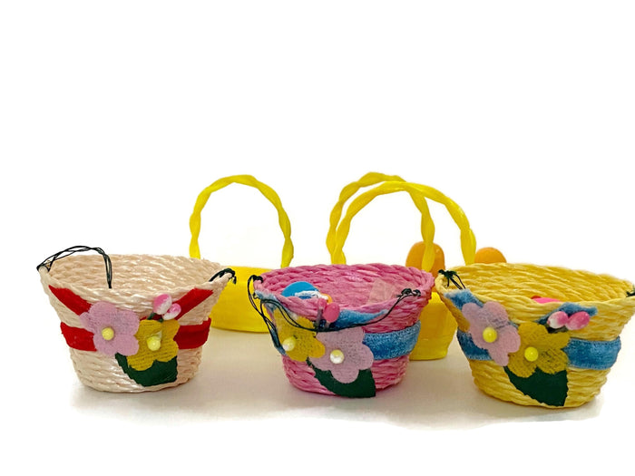 Midcentury Miniature Spring Baskets at Duckwells