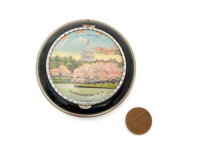 Midcentury Washington DC Souvenir Compact at Duckwells