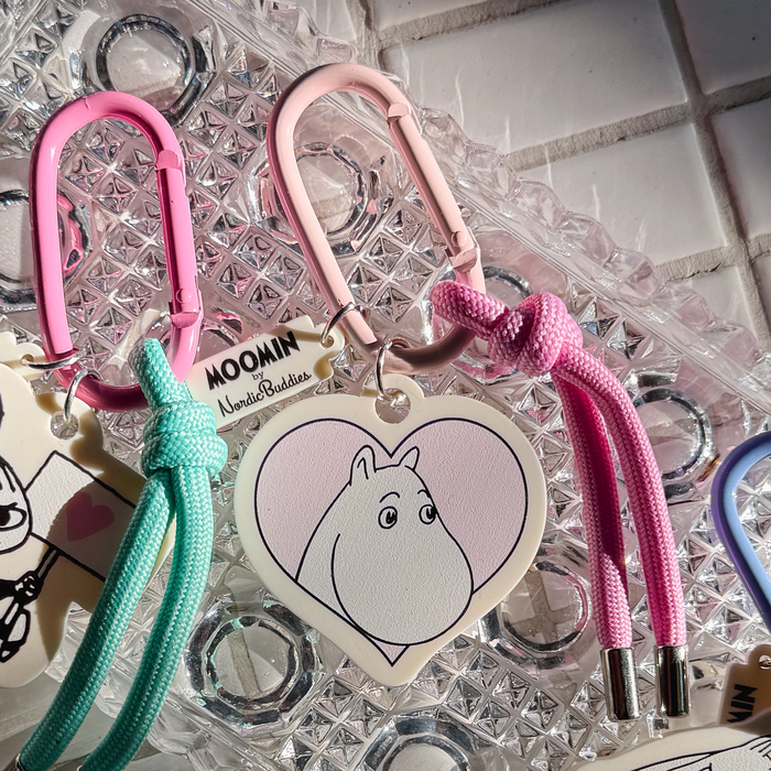 Moomintroll Love Carabiner Charm