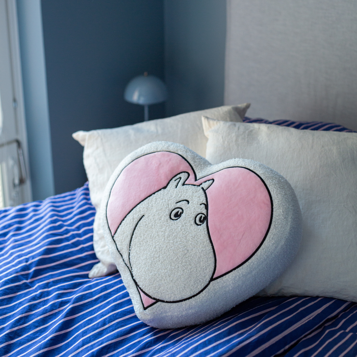 Moomintroll Love Cushion