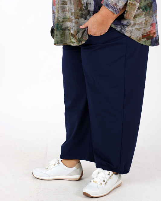 Navy Pants Lama - G!OZE
