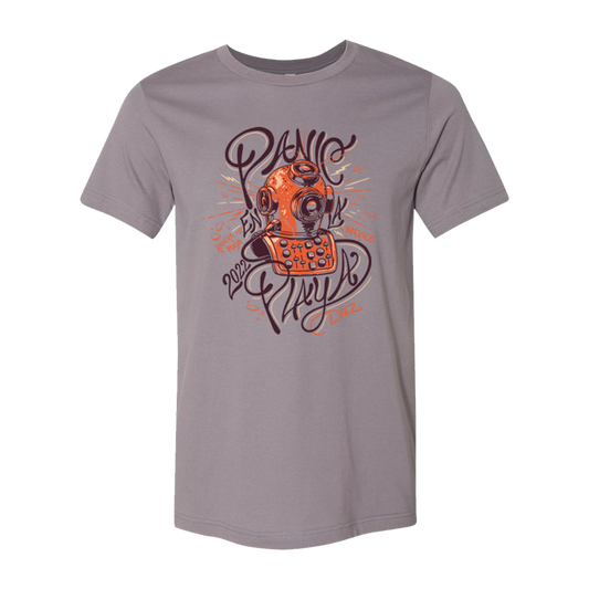 Panic en la Playa Diez Diver's Helmet T-Shirt
