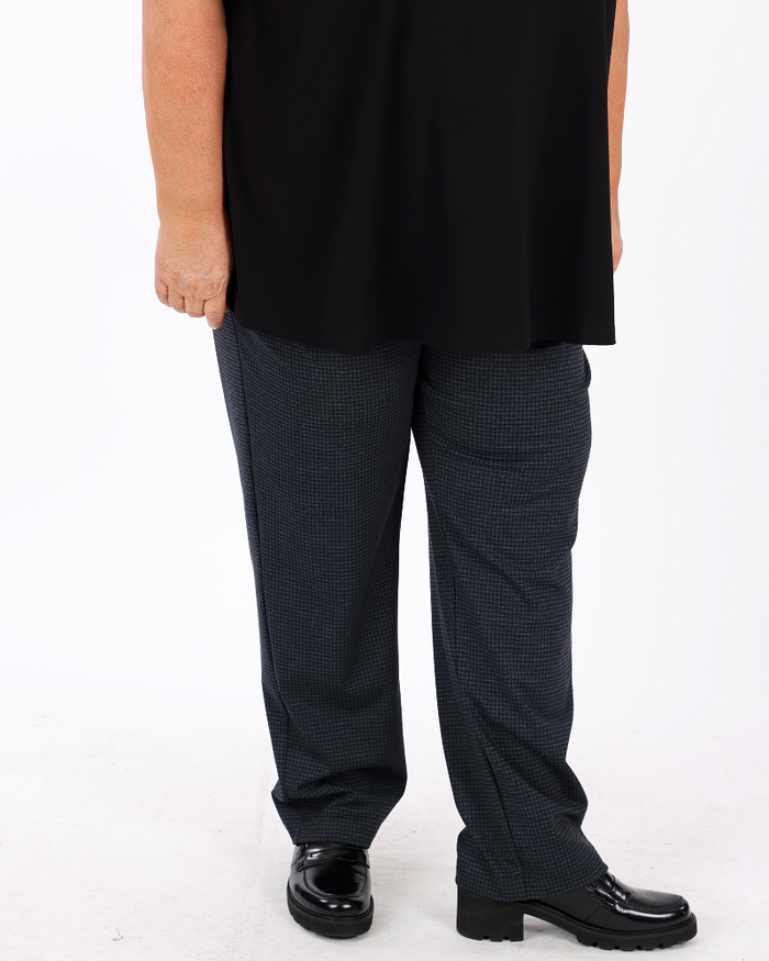 Pantalon Dark Navy_Yesta
