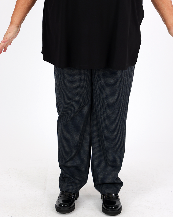 Pantalon Dark Navy_Yesta