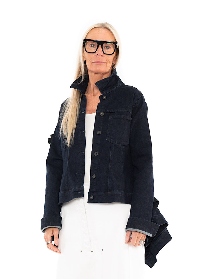 PRE-LOVED PLU JACKET