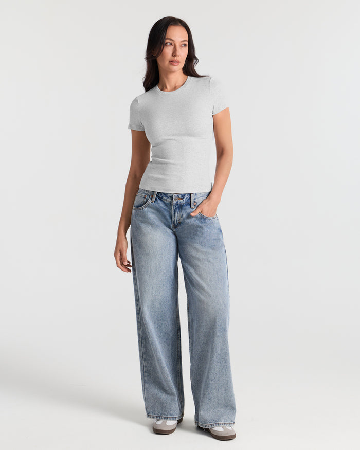 Ribbed Crew Neck Fitted T-Shirt