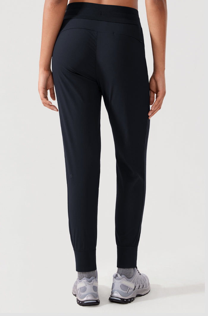 Ripstop Jogger with Pockets 27.5"