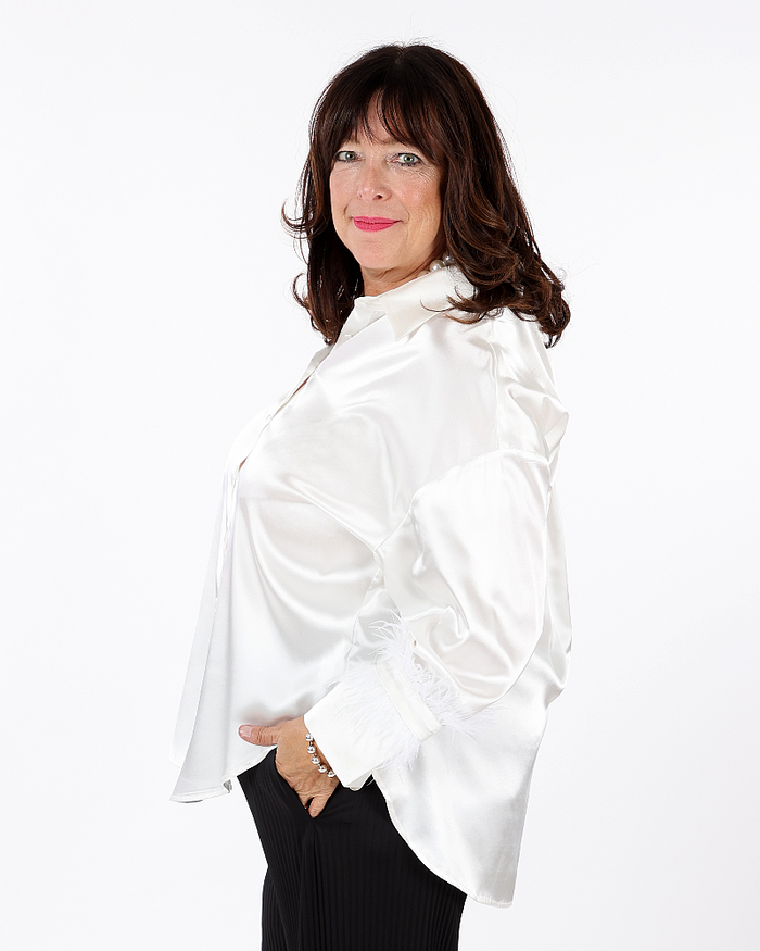 SATIN SHIRT WITH ECRU FEATHERS_Mat